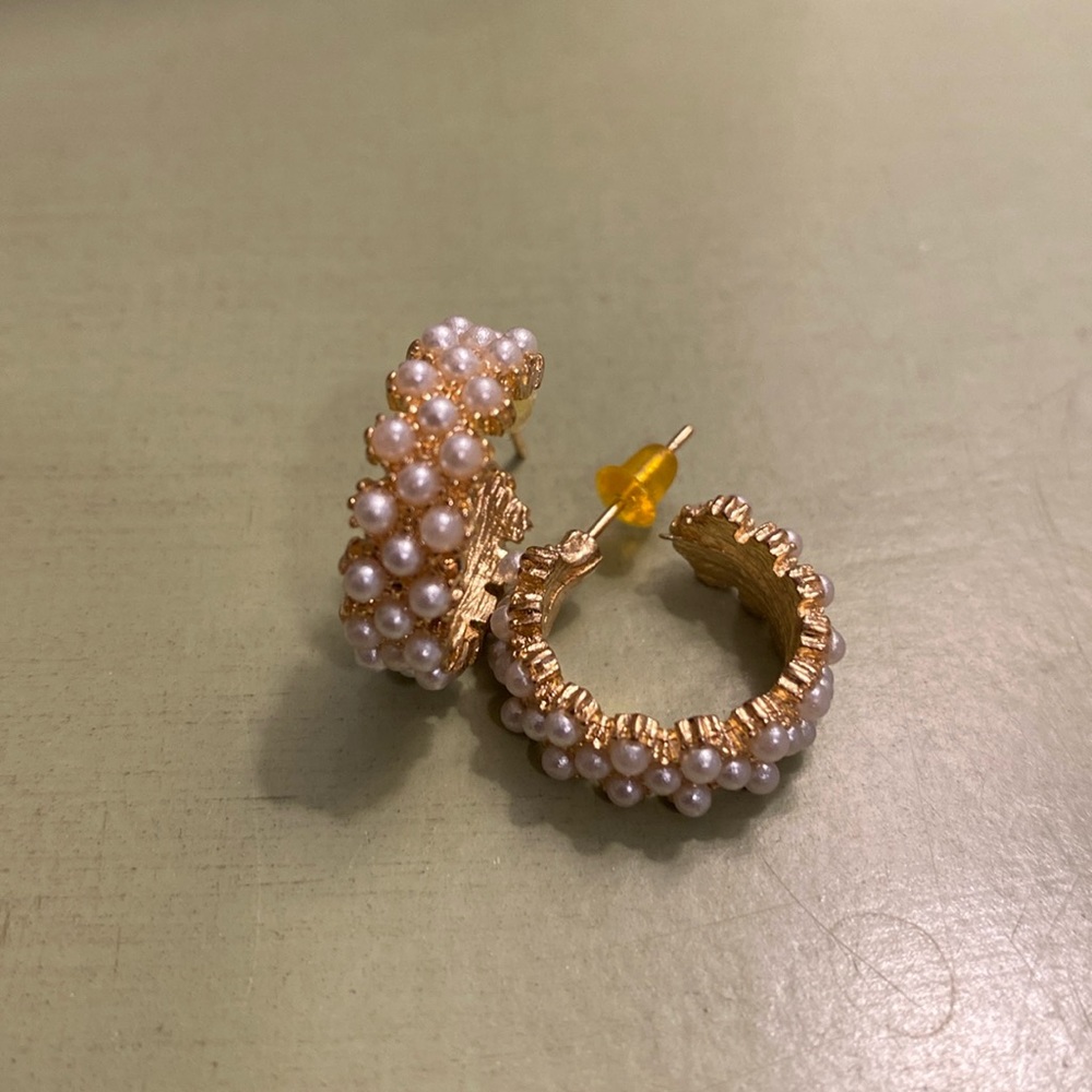 New! Pearl hoops